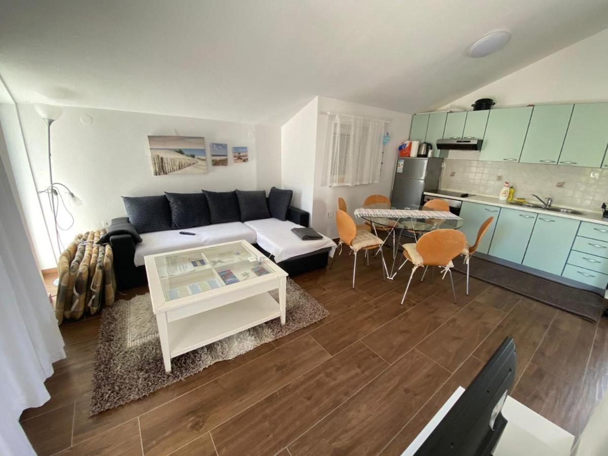 ביוגראד נה מורו Apartment Soline מראה חיצוני תמונה